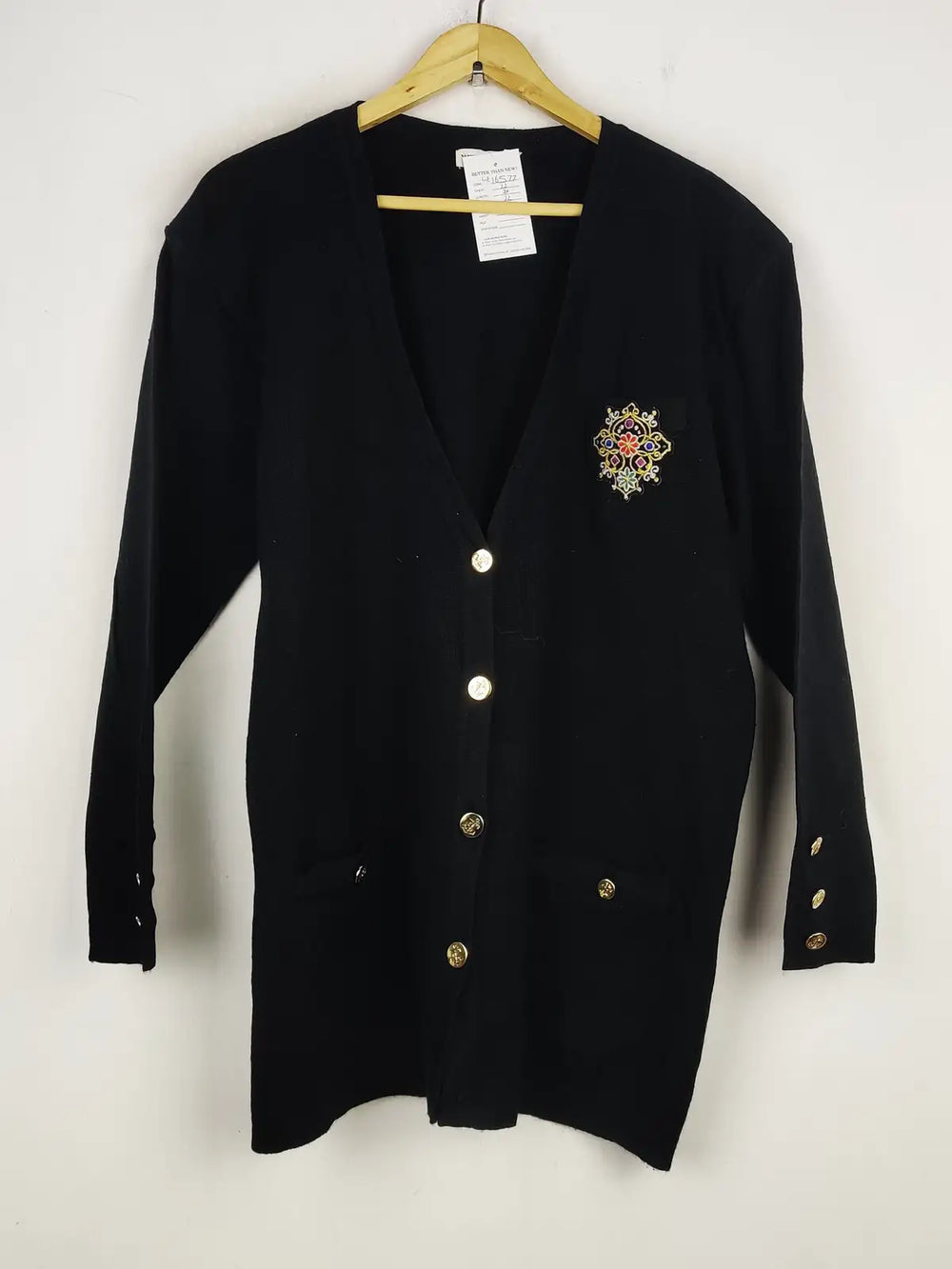 Buy online pre-used pre-loved 100% authentic & Original branded Windsmoor (LS-16577) available in Pakistan. Top international brands avilable.