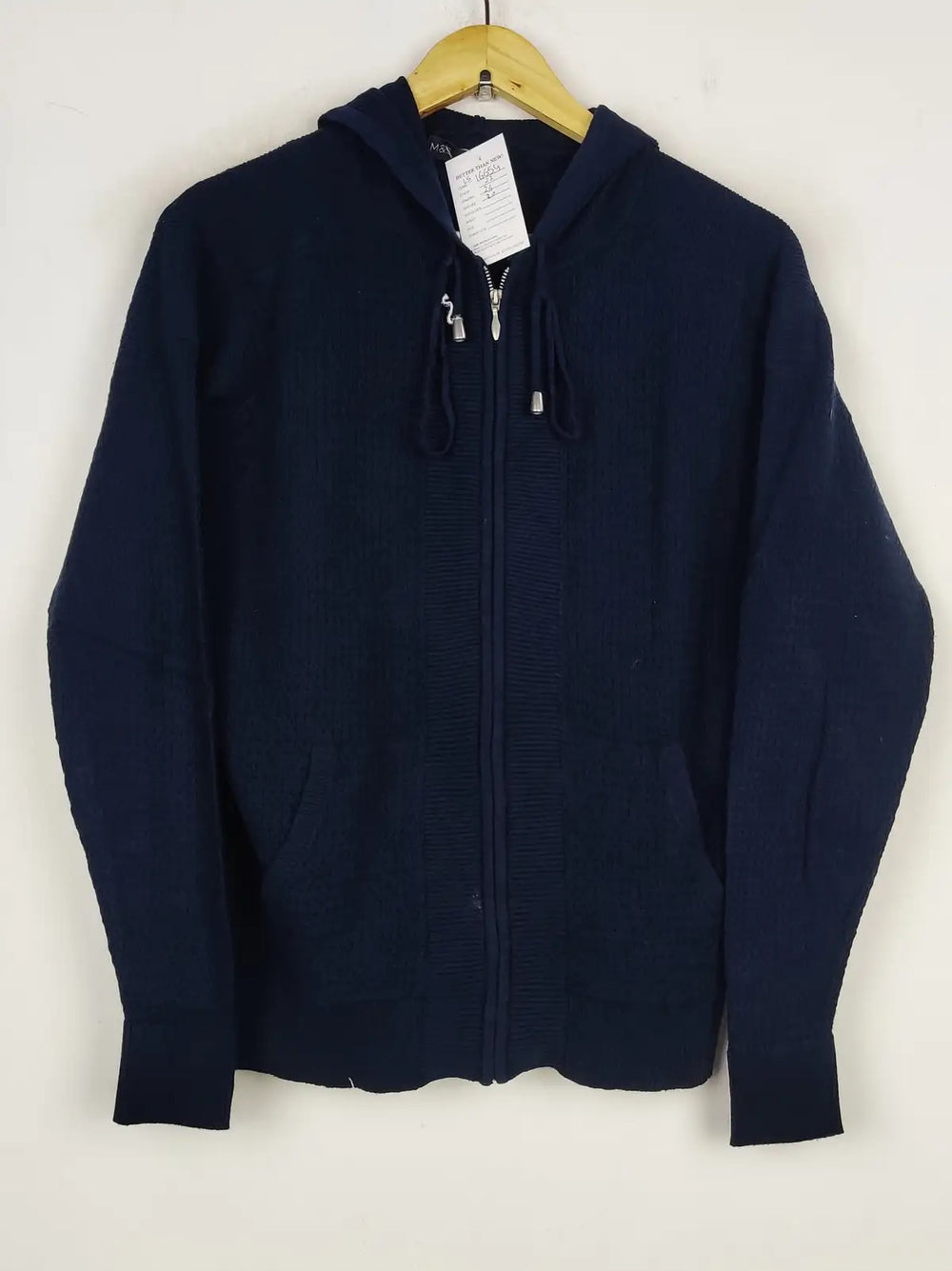 Buy online pre-used pre-loved 100% authentic & Original branded Marks & Spencer (LS-16654) available in Pakistan. Top international brands avilable.