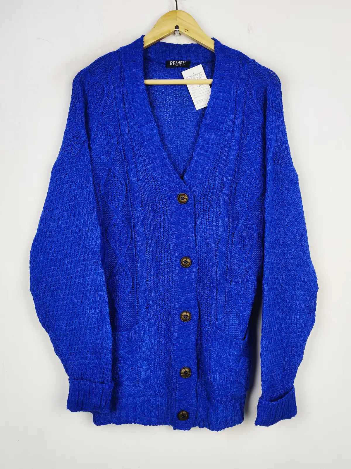 Buy online pre-used pre-loved 100% authentic & Original branded Remel (LS-16673) available in Pakistan. Top international brands avilable.