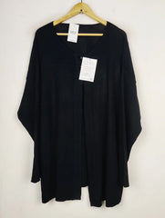 Buy online pre-used pre-loved 100% authentic & Original branded Unknown Brand (LS-16736) available in Pakistan. Top international brands avilable.
