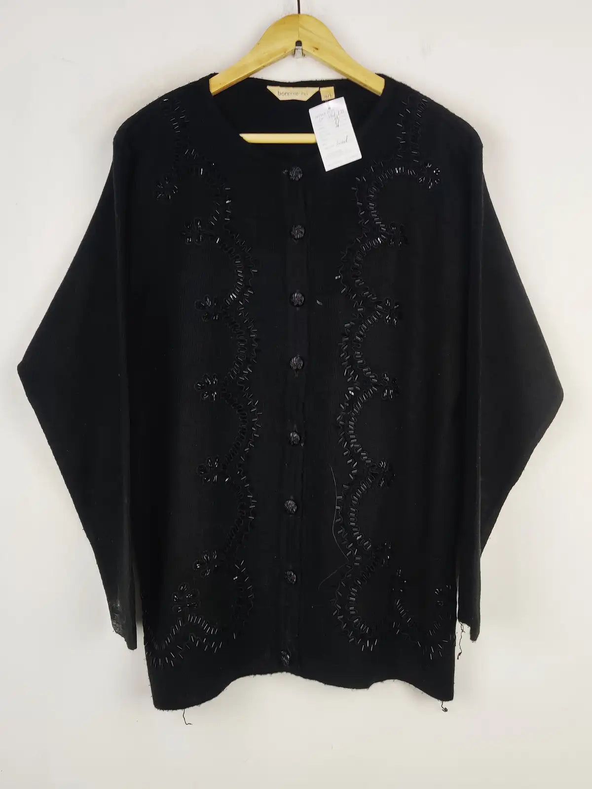 Buy online pre-used pre-loved 100% authentic & Original branded Bonmarche (LS-16778) available in Pakistan. Top international brands avilable.
