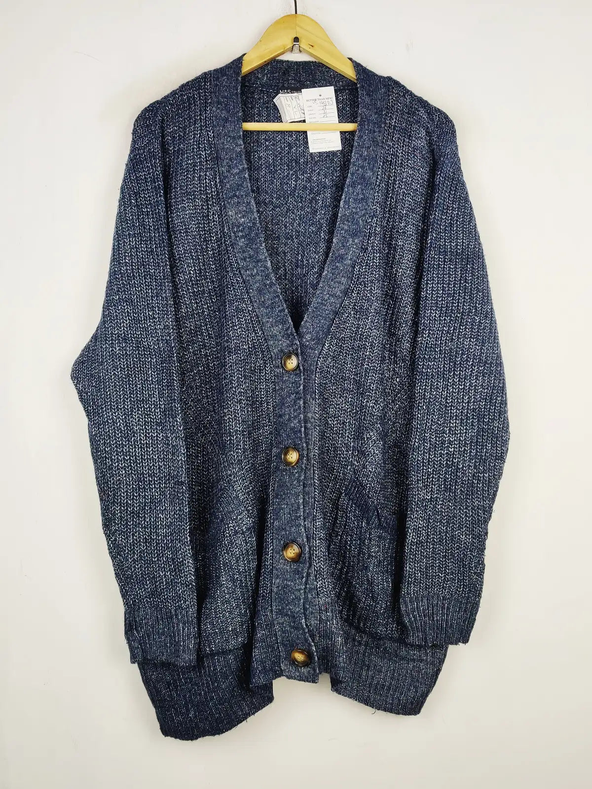 Buy online pre-used pre-loved 100% authentic & Original branded Marks & Spencer (LS-16823) available in Pakistan. Top international brands avilable.