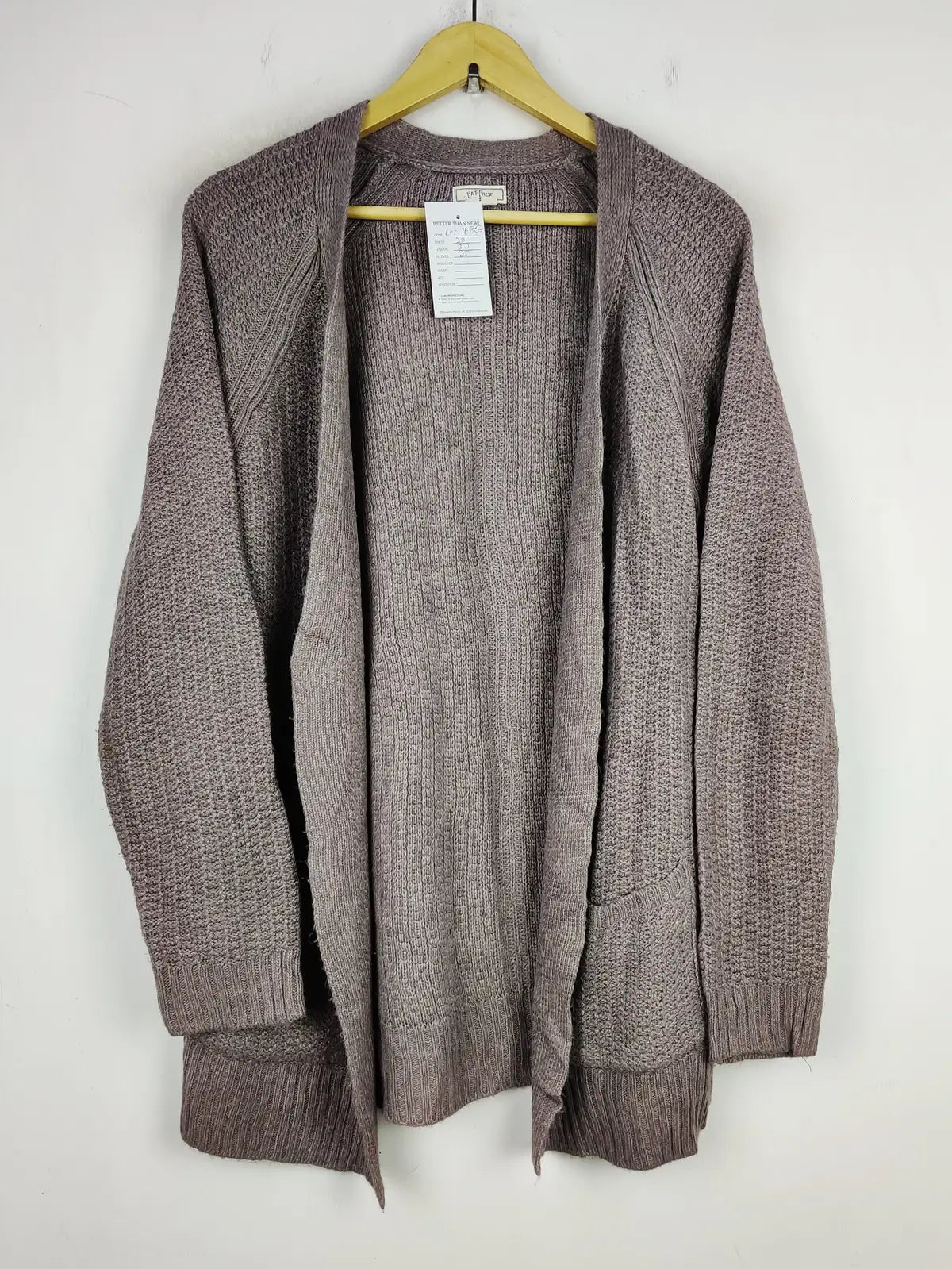 Buy online pre-used pre-loved 100% authentic & Original branded Fat Face (LS-16850) available in Pakistan. Top international brands avilable.