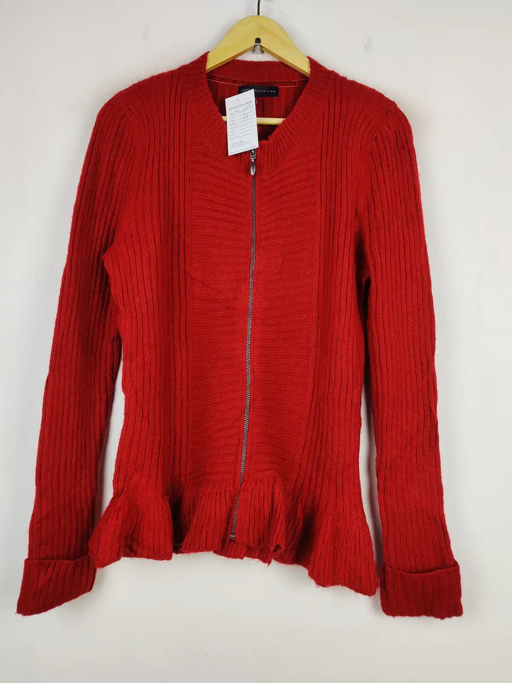 Buy online pre-used pre-loved 100% authentic & Original branded Marks & Spencer (LS-16853) available in Pakistan. Top international brands avilable.