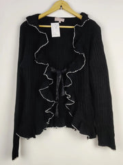 Buy online pre-used pre-loved 100% authentic & Original branded Soon (LS-16887) available in Pakistan. Top international brands avilable.