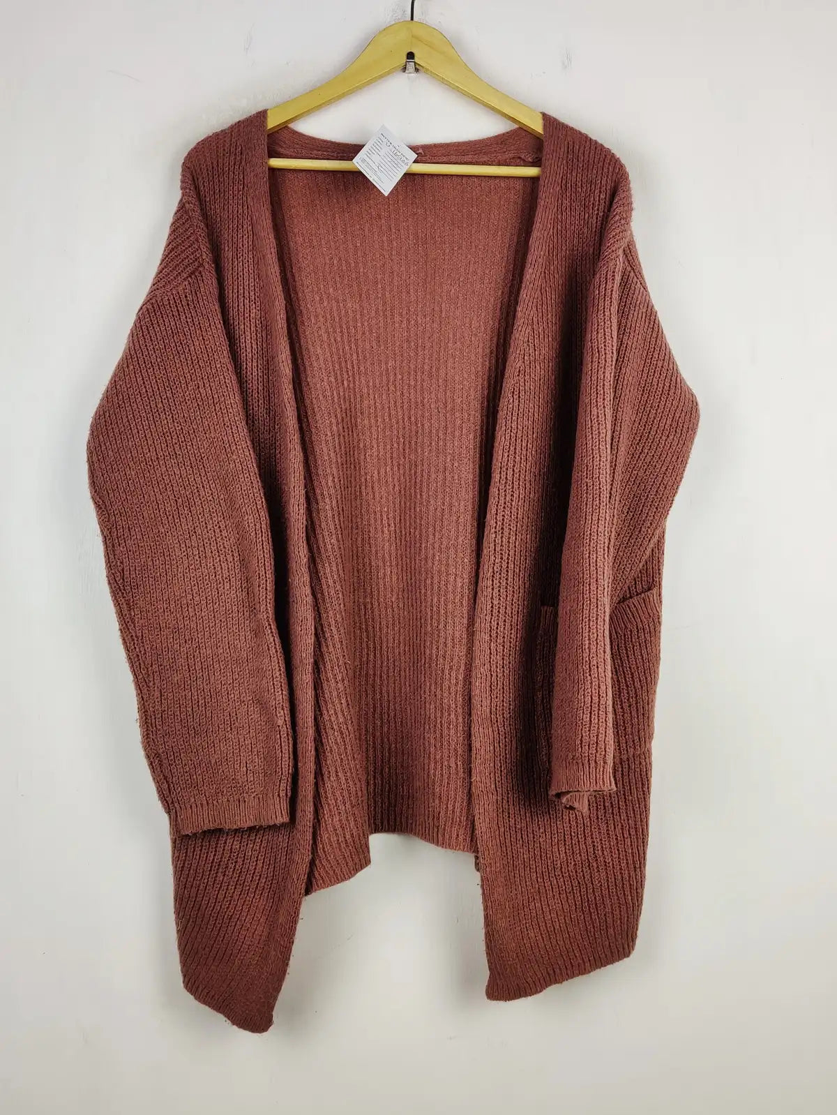 Buy online pre-used pre-loved 100% authentic & Original branded Shein (LS-16966) available in Pakistan. Top international brands avilable.