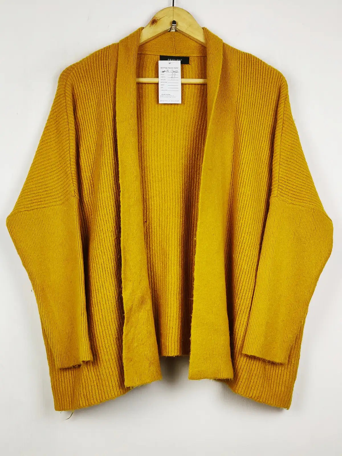 Buy online pre-used pre-loved 100% authentic & Original branded Primark (LS-17062) available in Pakistan. Top international brands avilable.