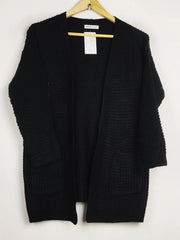 Buy online pre-used pre-loved 100% authentic & Original branded Shein (LS-17072) available in Pakistan. Top international brands avilable.