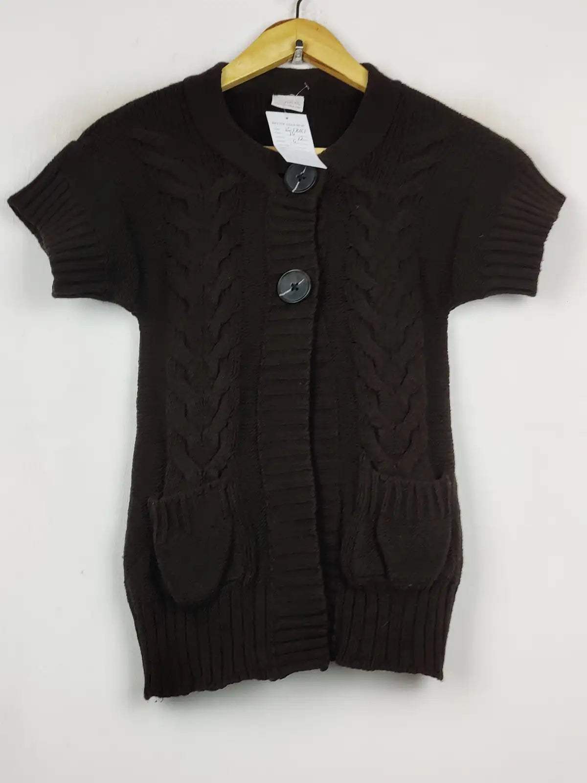 Buy online pre-used pre-loved 100% authentic & Original branded Next (LS-17087) available in Pakistan. Top international brands avilable.