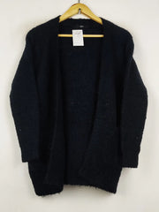 Buy online pre-used pre-loved 100% authentic & Original branded George (LS-17089) available in Pakistan. Top international brands avilable.