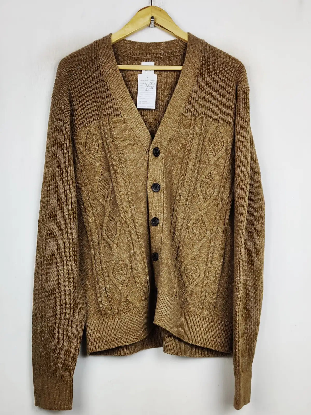Buy online pre-used pre-loved 100% authentic & Original branded Gap (LS-17129) available in Pakistan. Top international brands avilable.