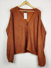 Buy online pre-used pre-loved 100% authentic & Original branded Shein (LS-17156) available in Pakistan. Top international brands avilable.