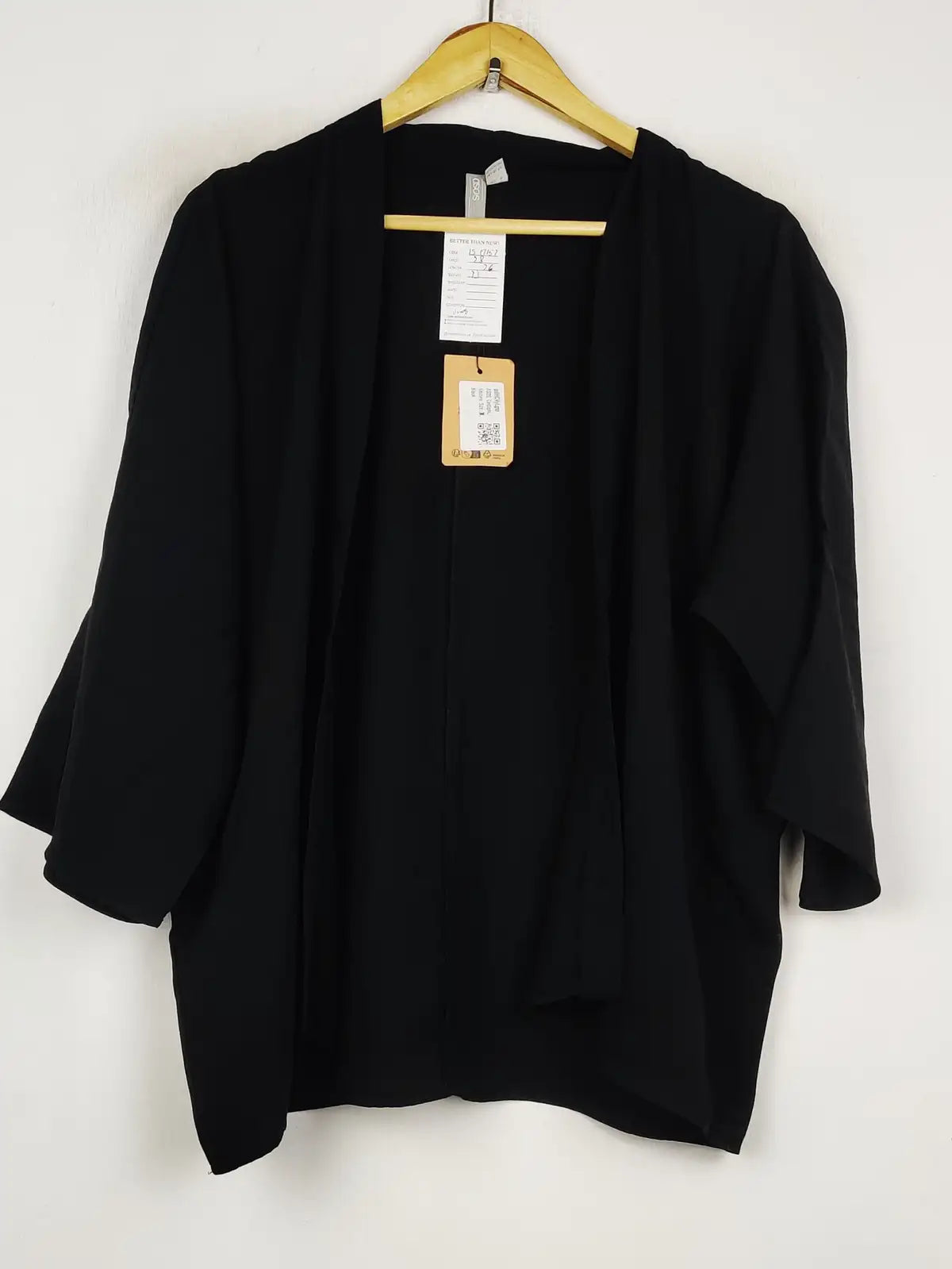 Buy online pre-used pre-loved 100% authentic & Original branded Asos (LS-17157) available in Pakistan. Top international brands avilable.