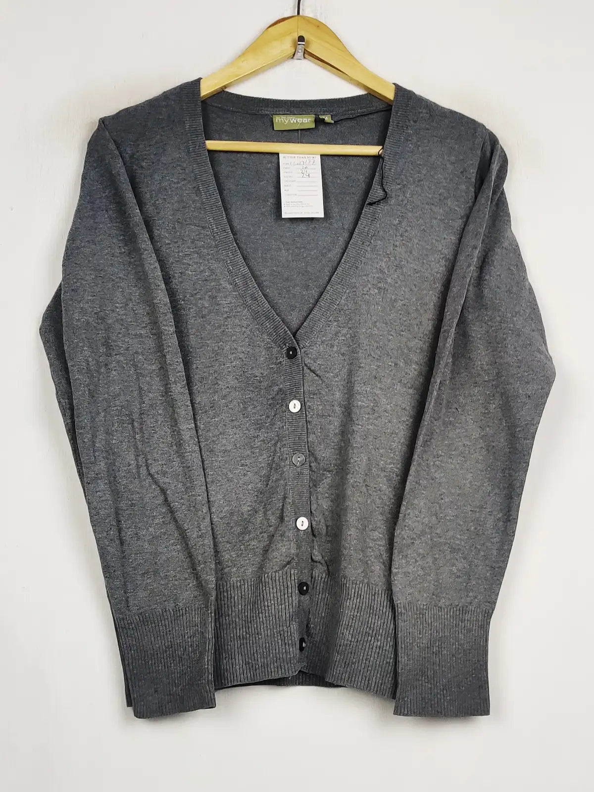 Buy online pre-used pre-loved 100% authentic & Original branded My Wear (LS-17177) available in Pakistan. Top international brands avilable.