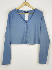 Buy online pre-used pre-loved 100% authentic & Original branded Primark (LS-17182) available in Pakistan. Top international brands avilable.