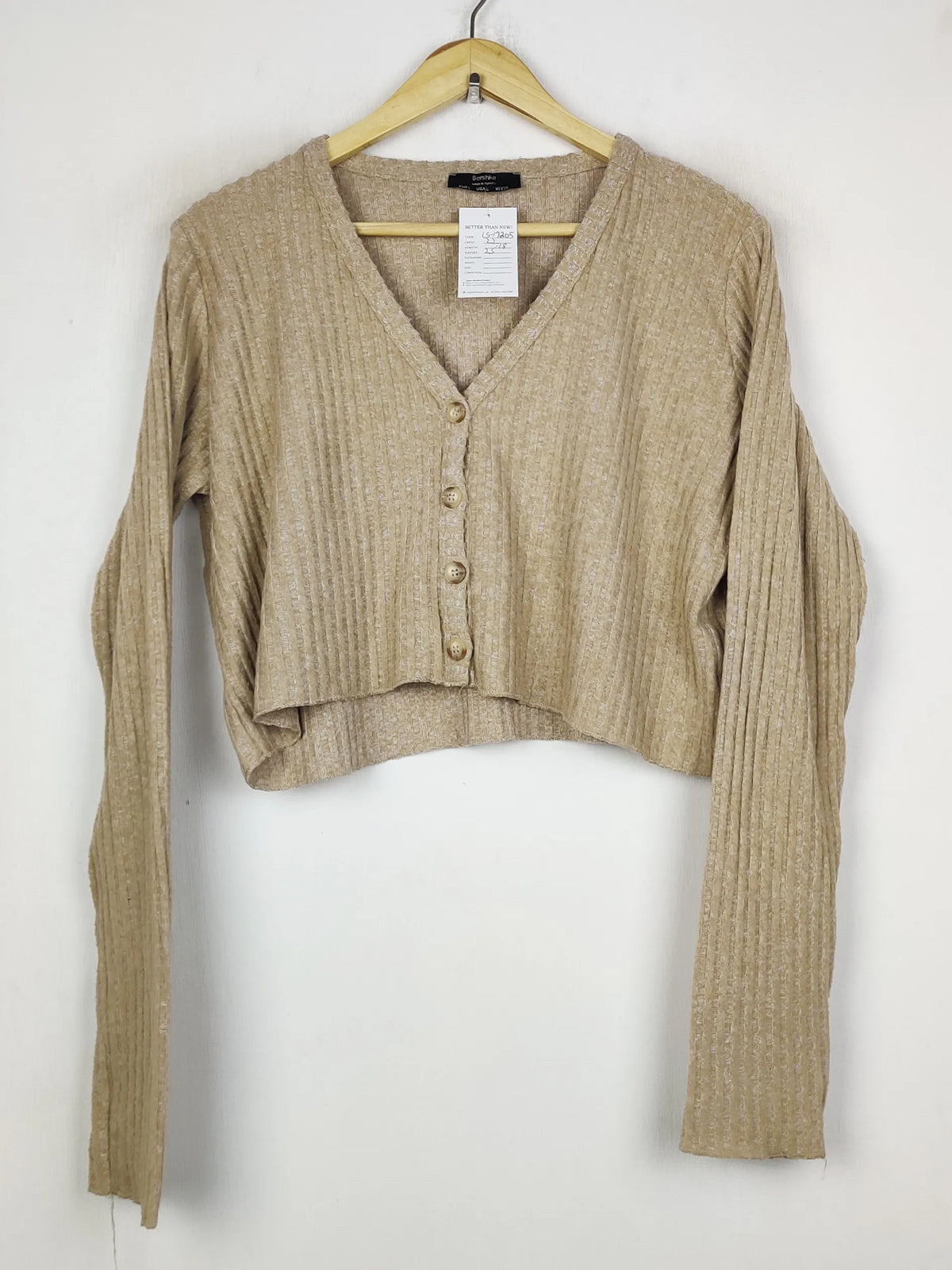 Buy online pre-used pre-loved 100% authentic & Original branded Bershka (LS-17205) available in Pakistan. Top international brands avilable.