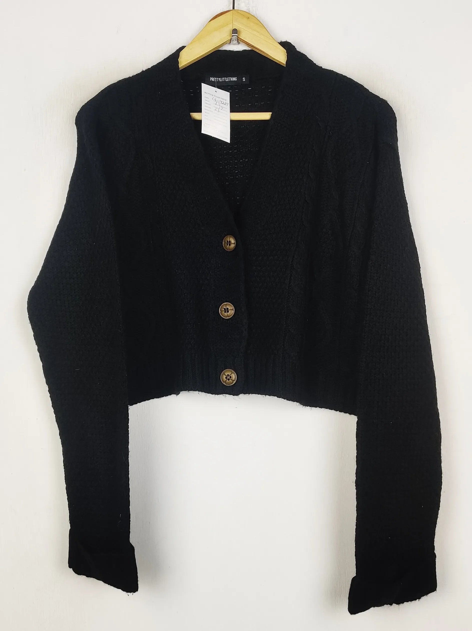 Buy online pre-used pre-loved 100% authentic & Original branded Prettylittlething (LS-17227) available in Pakistan. Top international brands avilable.