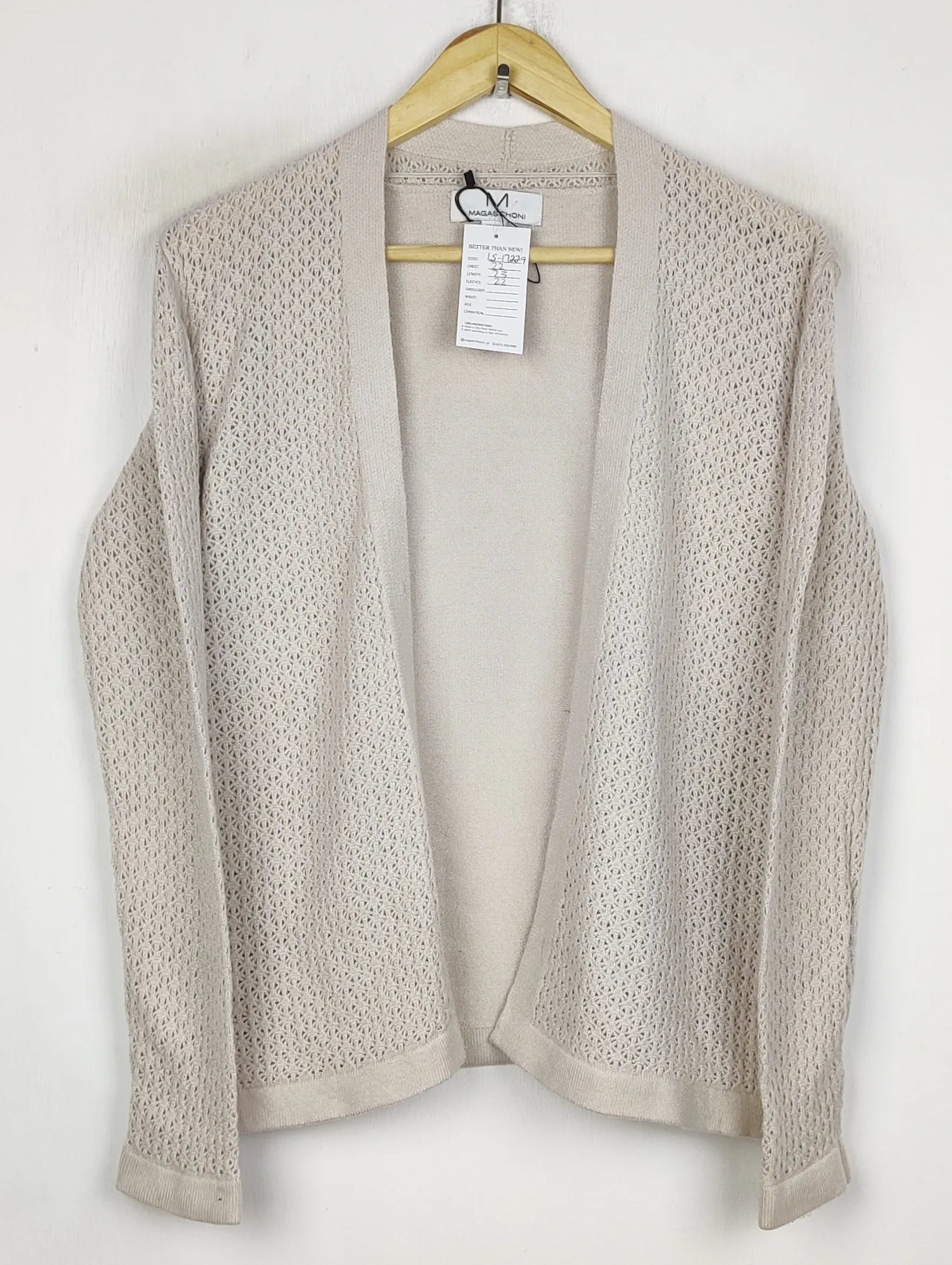 Buy online pre-used pre-loved 100% authentic & Original branded Magaschoni (LS-17229) available in Pakistan. Top international brands avilable.