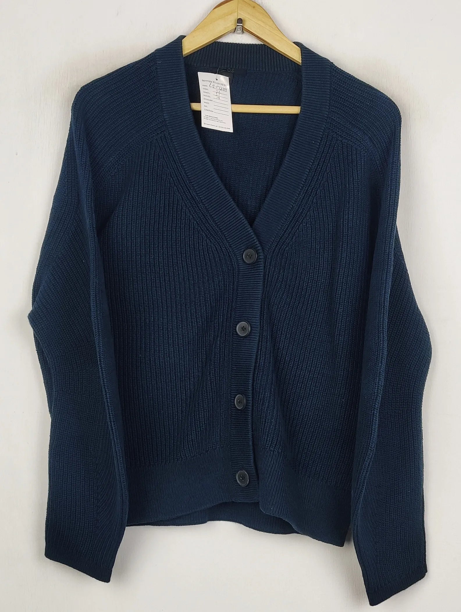 Buy online pre-used pre-loved 100% authentic & Original branded Cos (LS-17239) available in Pakistan. Top international brands avilable.