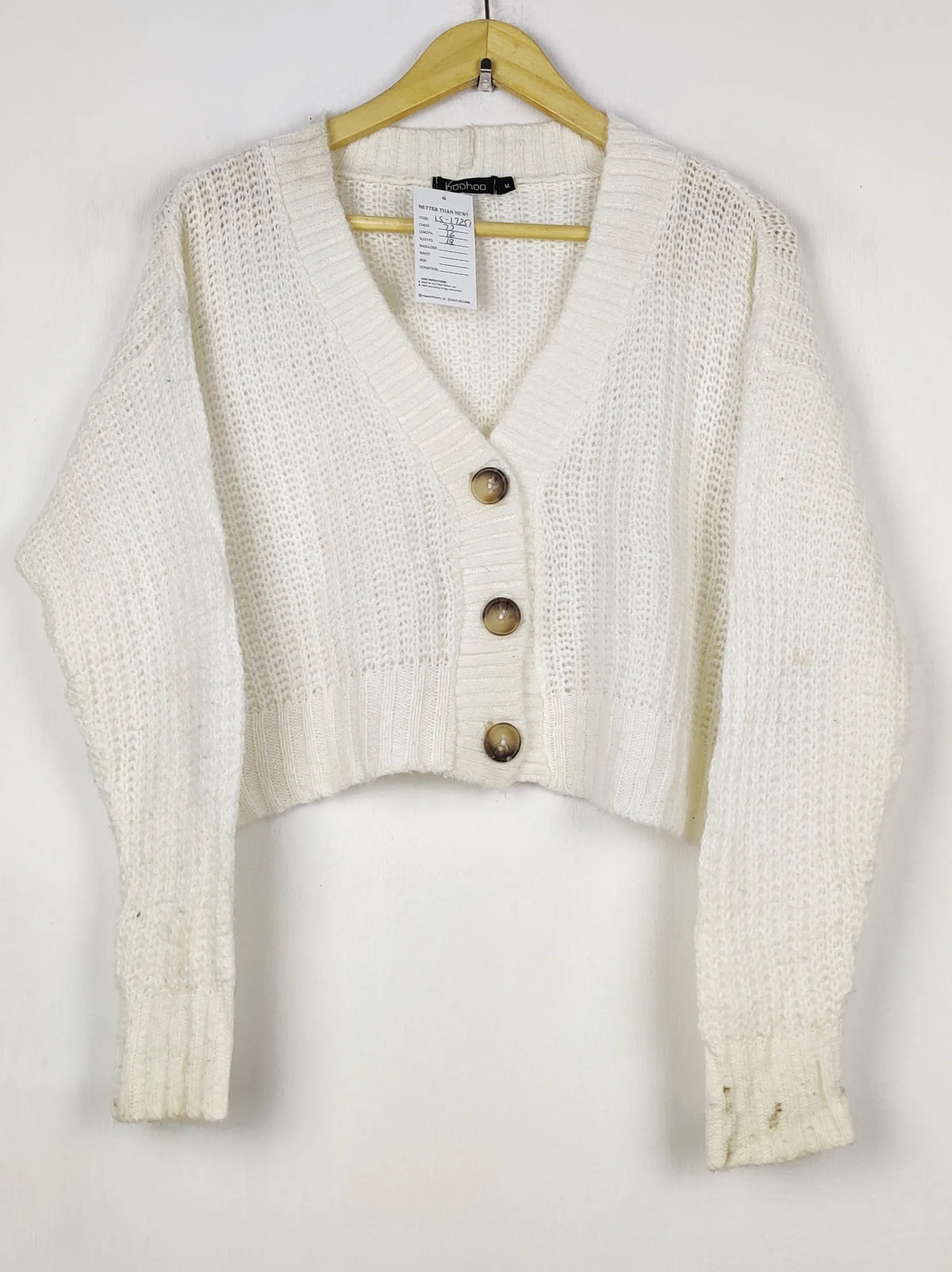 Buy online pre-used pre-loved 100% authentic & Original branded Boohoo (LS-17251) available in Pakistan. Top international brands avilable.