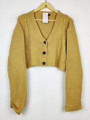 Buy online pre-used pre-loved 100% authentic & Original branded Prettylittlething (LS-17258) available in Pakistan. Top international brands avilable.