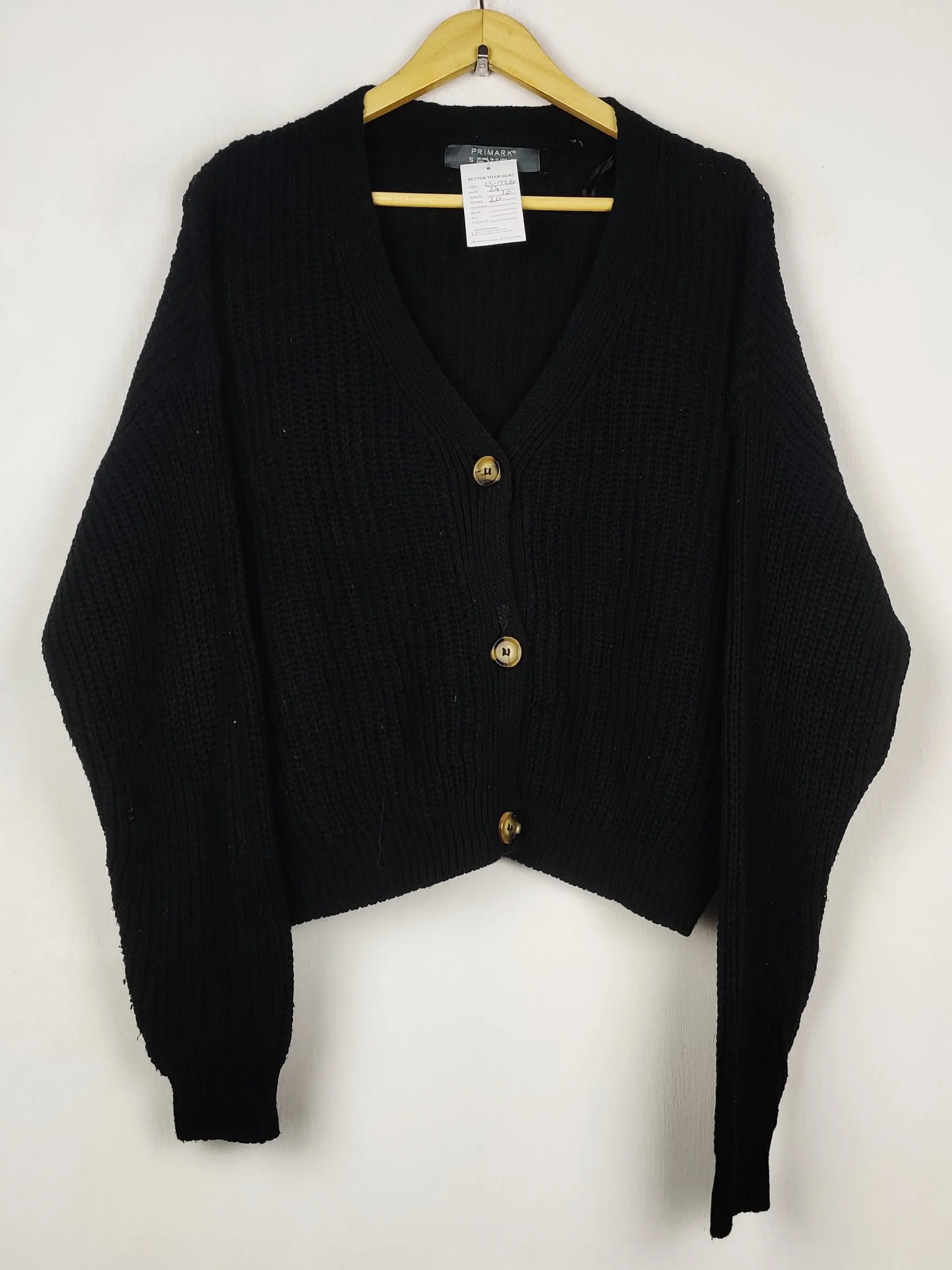 Buy online pre-used pre-loved 100% authentic & Original branded Primark (LS-17280) available in Pakistan. Top international brands avilable.