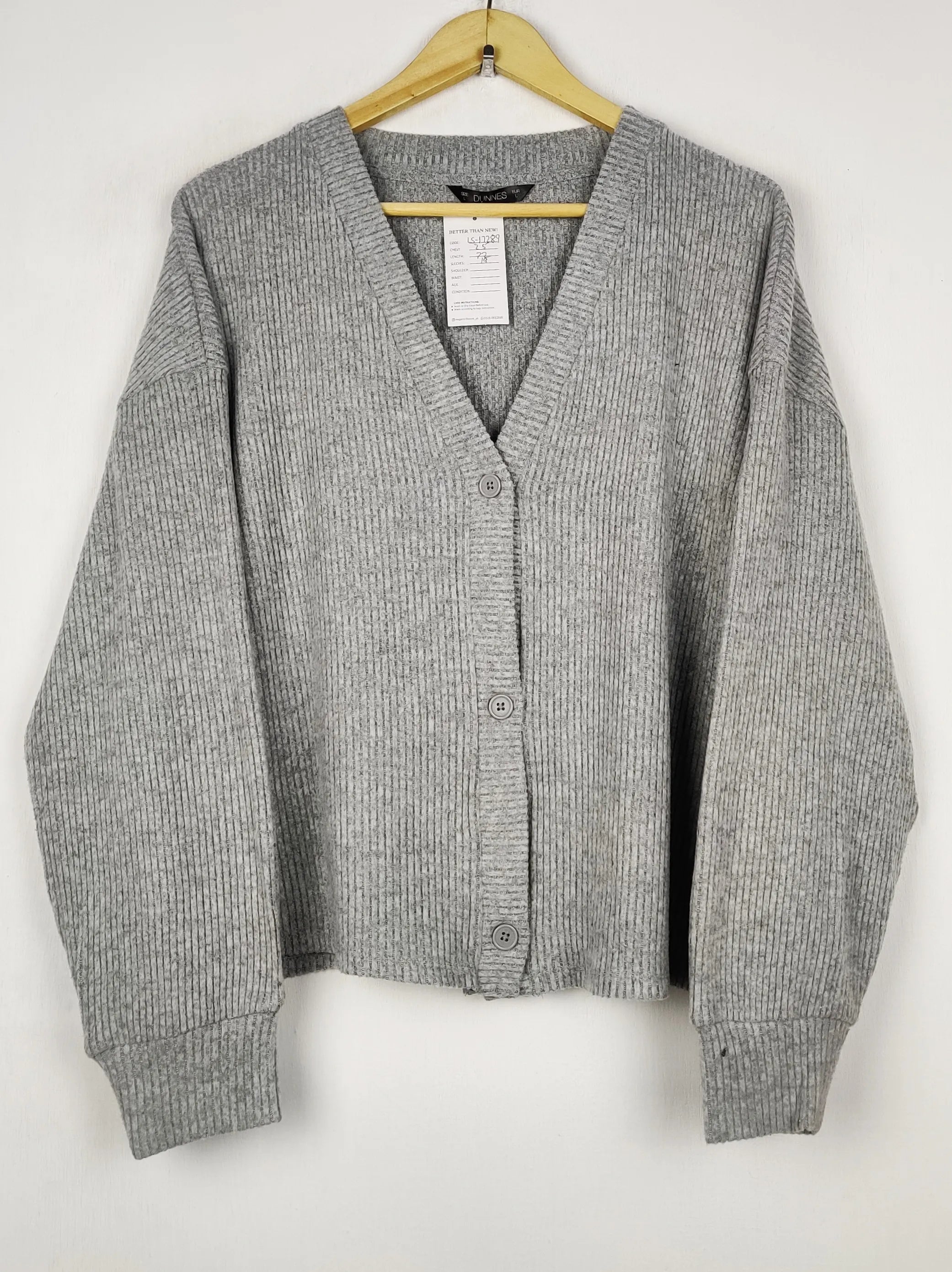Buy online pre-used pre-loved 100% authentic & Original branded Shein (LS-17289) available in Pakistan. Top international brands avilable.