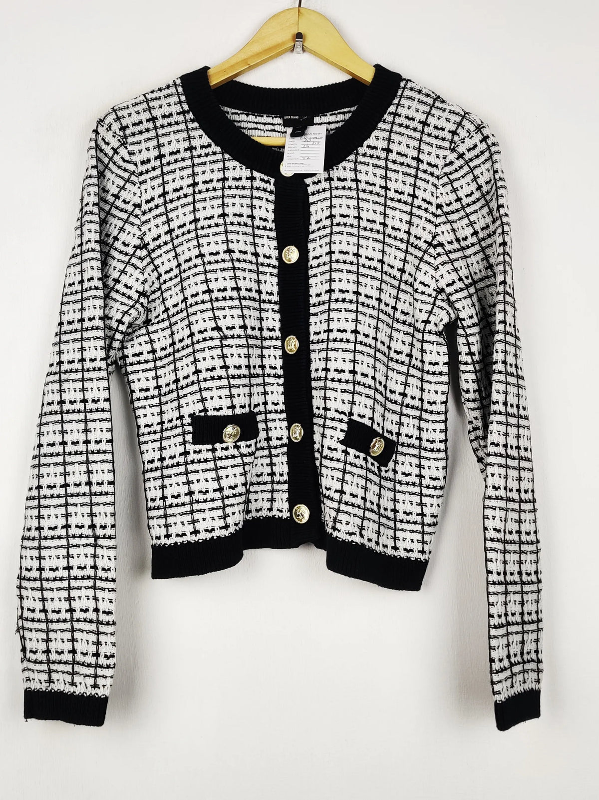 Buy online pre-used pre-loved 100% authentic & Original branded River Island (LS-17308) available in Pakistan. Top international brands avilable.