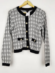 Buy online pre-used pre-loved 100% authentic & Original branded River Island (LS-17308) available in Pakistan. Top international brands avilable.