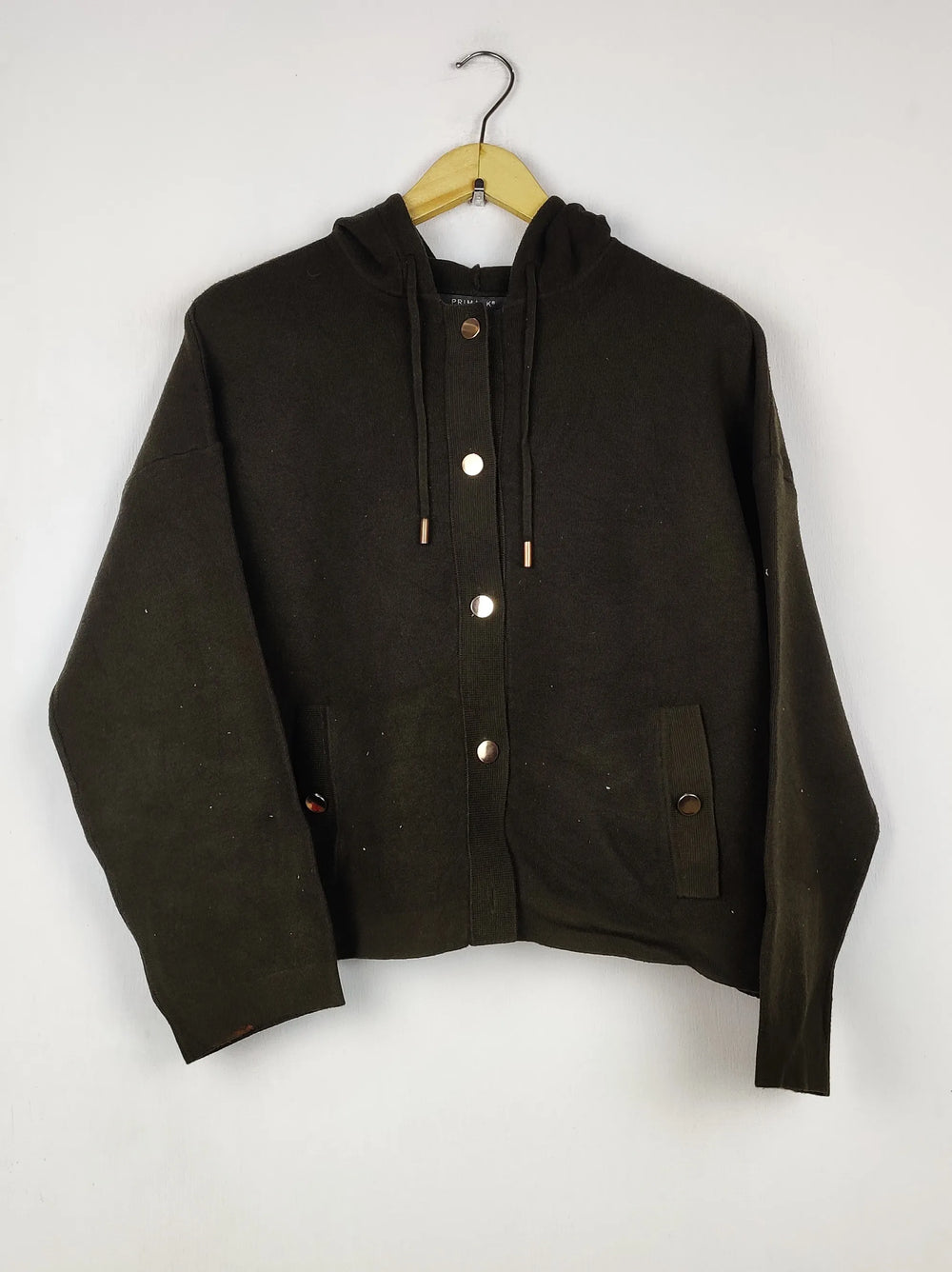Buy online pre-used pre-loved 100% authentic & Original branded Shien (LS-17322) available in Pakistan. Top international brands avilable.