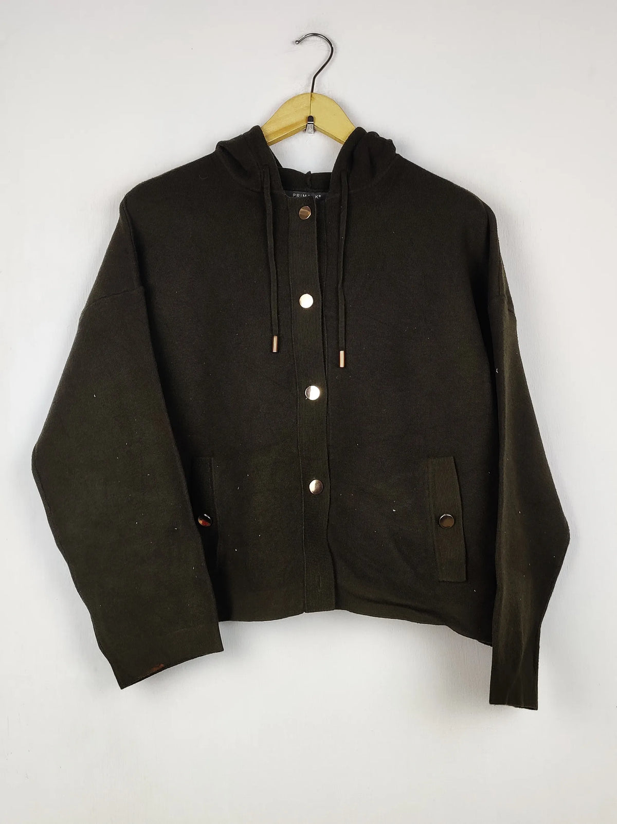 Buy online pre-used pre-loved 100% authentic & Original branded Shien (LS-17322) available in Pakistan. Top international brands avilable.