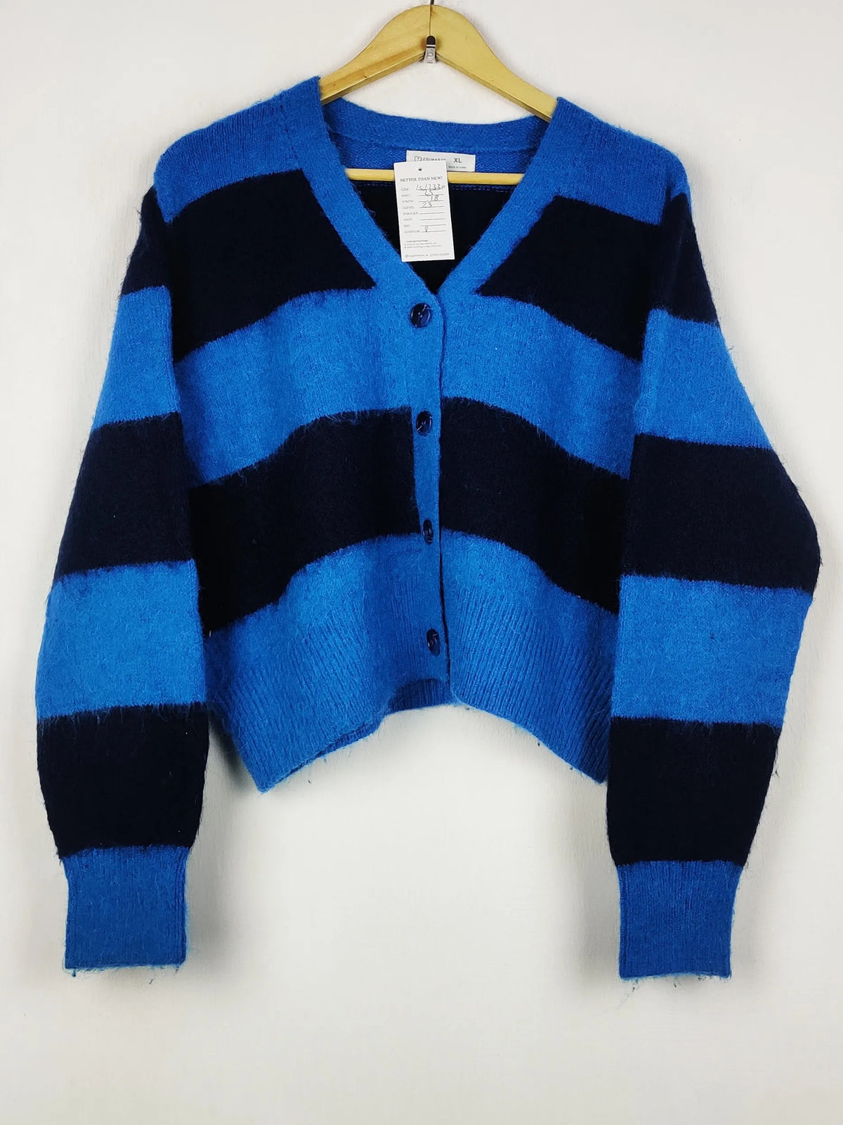 Buy online pre-used pre-loved 100% authentic & Original branded Prinm (LS-17330) available in Pakistan. Top international brands avilable.