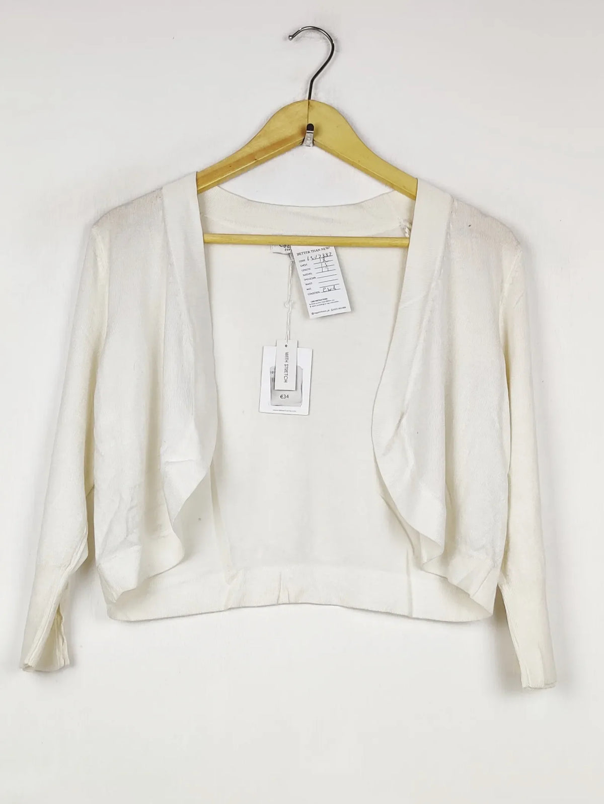 Buy online pre-used pre-loved 100% authentic & Original branded Debenhams (LS-17332) available in Pakistan. Top international brands avilable.