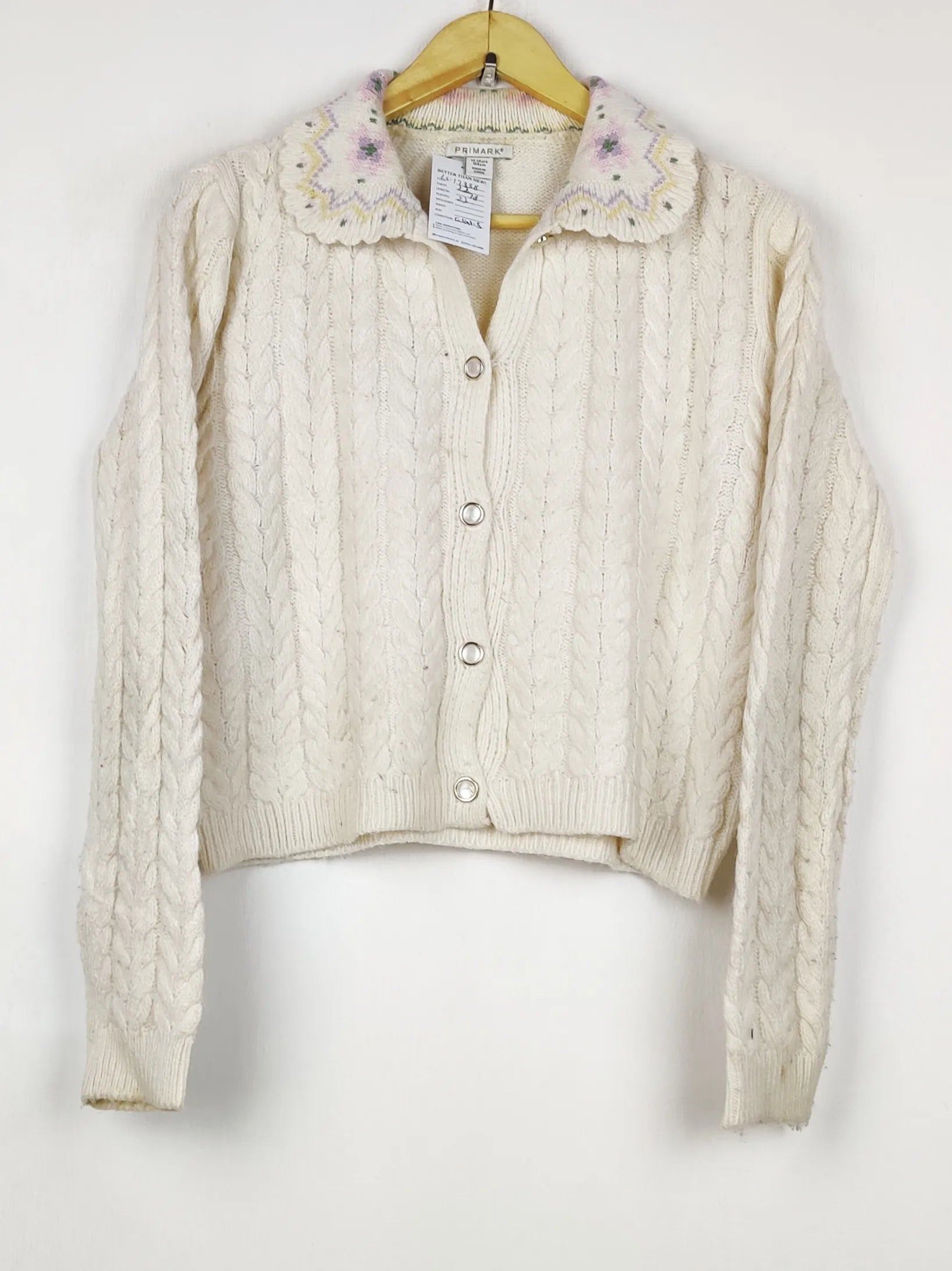 Buy online pre-used pre-loved 100% authentic & Original branded Primark (LS-17338) available in Pakistan. Top international brands avilable.