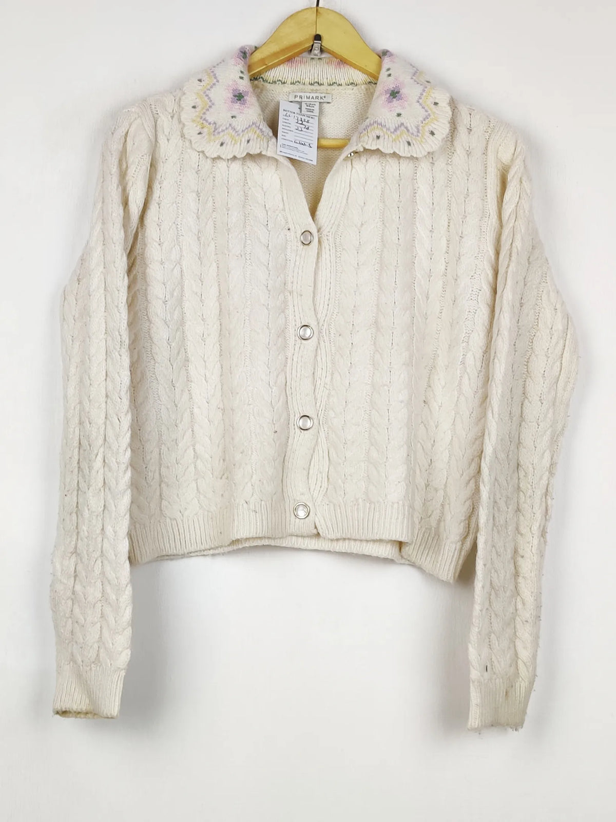 Buy online pre-used pre-loved 100% authentic & Original branded Primark (LS-17338) available in Pakistan. Top international brands avilable.