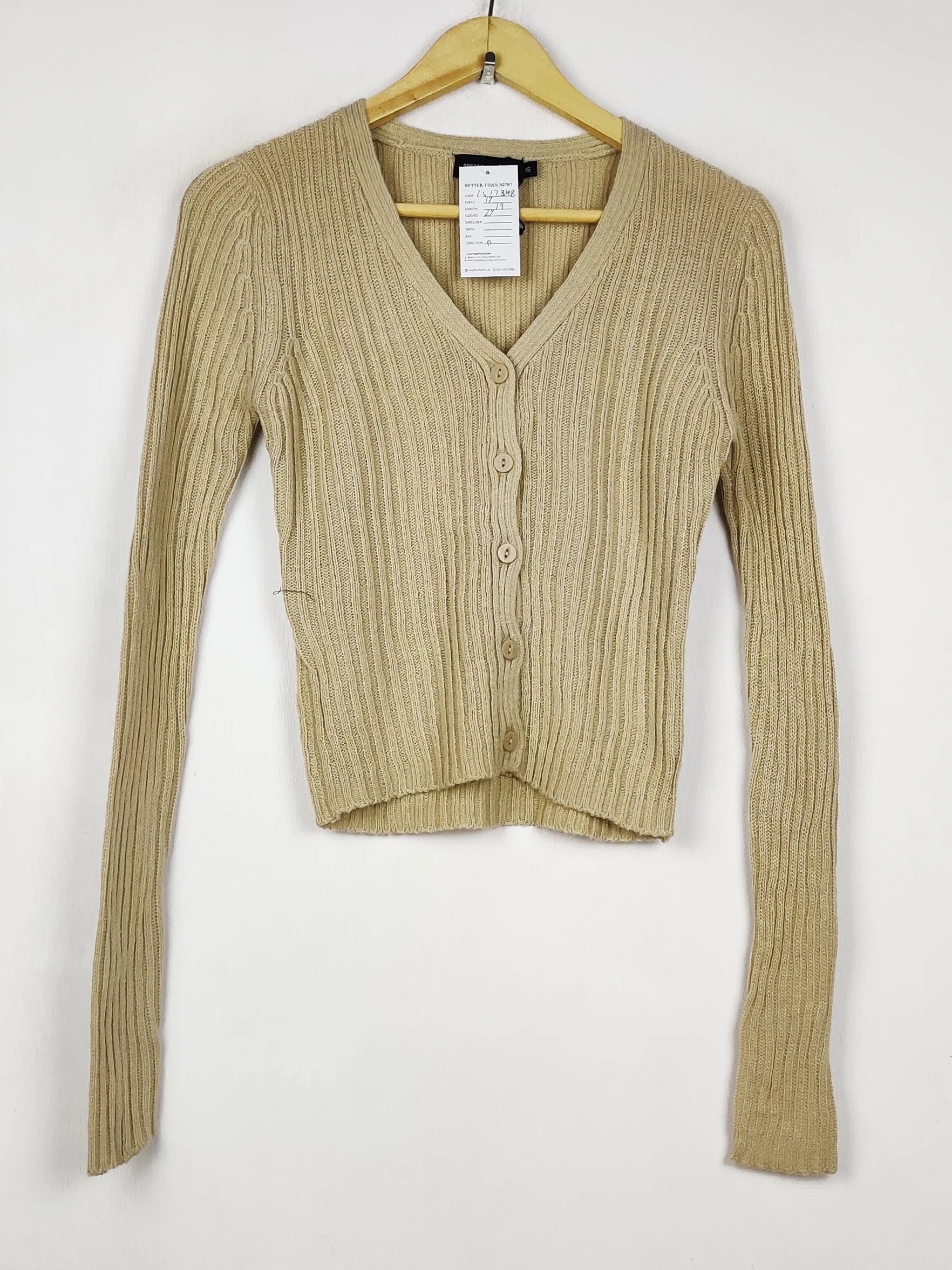 Buy online pre-used pre-loved 100% authentic & Original branded Prettylittlething (LS-17348) available in Pakistan. Top international brands avilable.