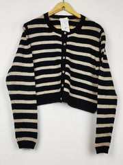 Buy online pre-used pre-loved 100% authentic & Original branded Primark (LS-17365) available in Pakistan. Top international brands avilable.