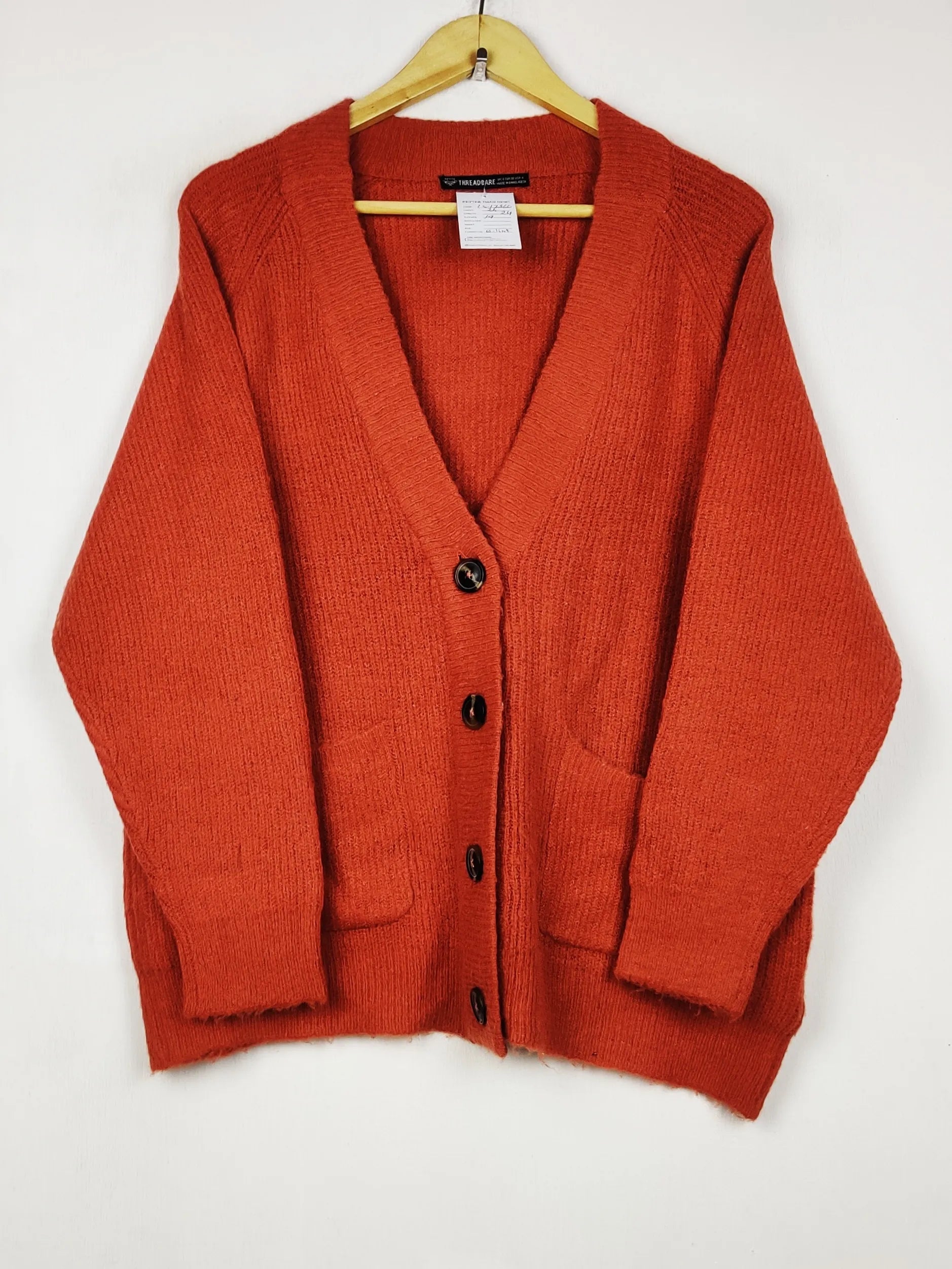 Buy online pre-used pre-loved 100% authentic & Original branded Threadbare (LS-17366) available in Pakistan. Top international brands avilable.