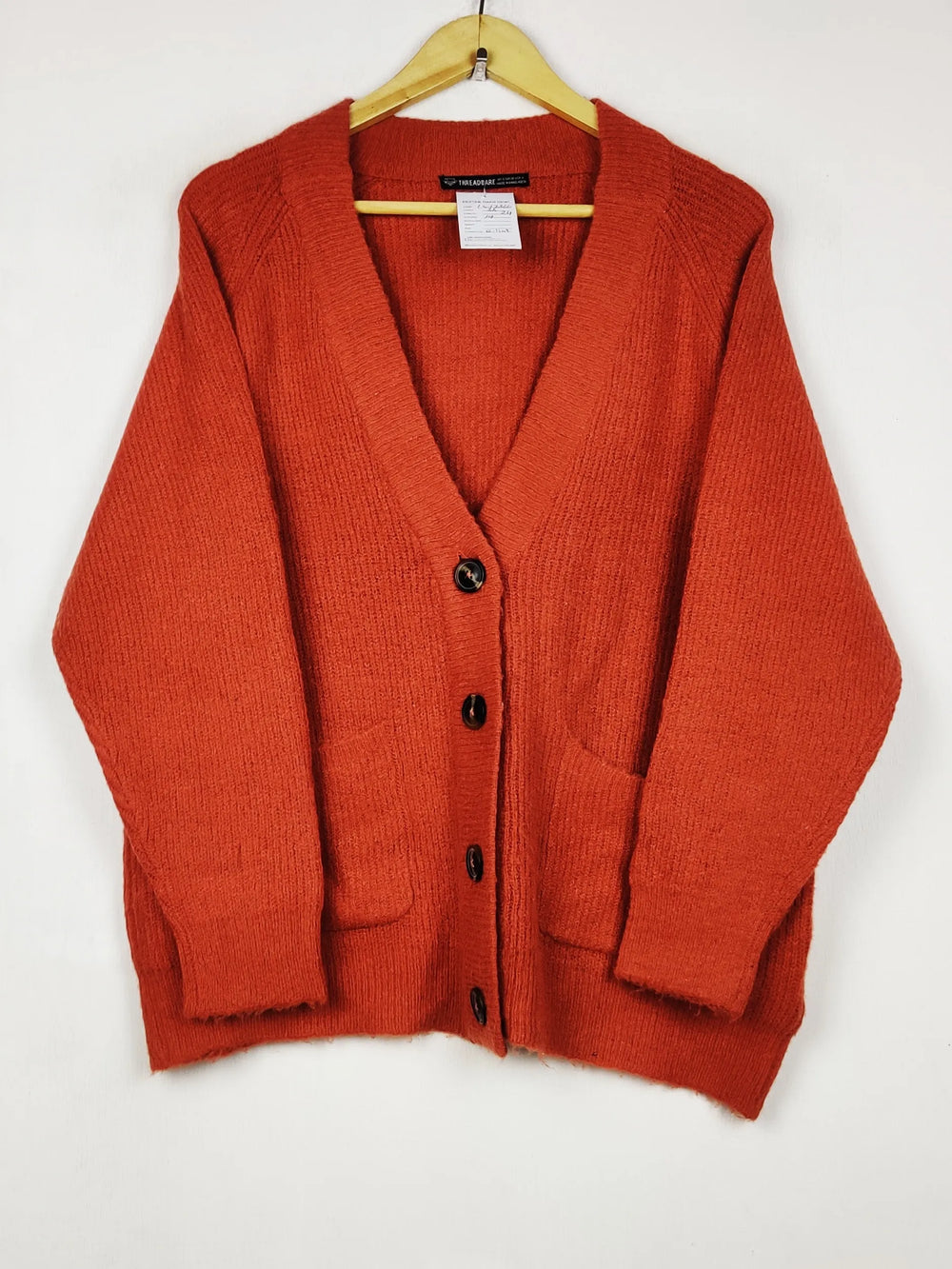 Buy online pre-used pre-loved 100% authentic & Original branded Threadbare (LS-17366) available in Pakistan. Top international brands avilable.