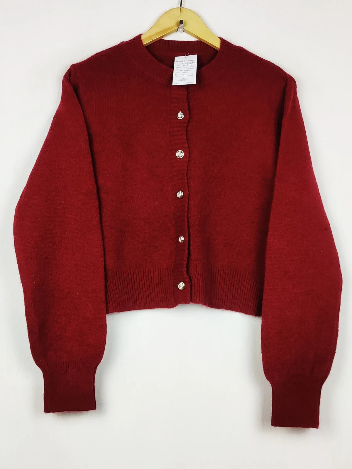 Buy online pre-used pre-loved 100% authentic & Original branded Dazy (LS-17370) available in Pakistan. Top international brands avilable.