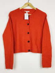 Buy online pre-used pre-loved 100% authentic & Original branded Seasalt Cornwall (LS-17389) available in Pakistan. Top international brands avilable.