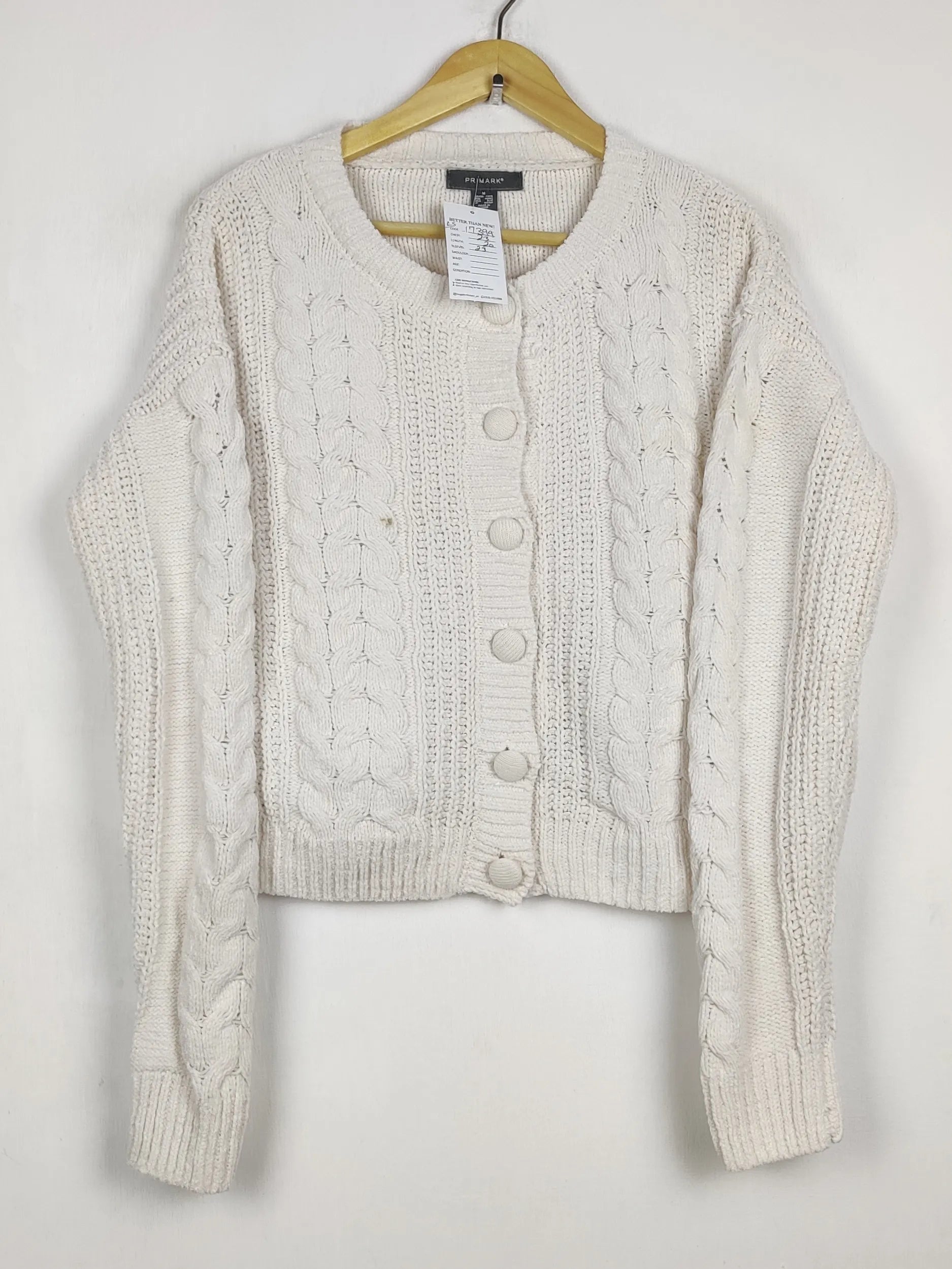 Buy online pre-used pre-loved 100% authentic & Original branded Primark (LS-17399) available in Pakistan. Top international brands avilable.