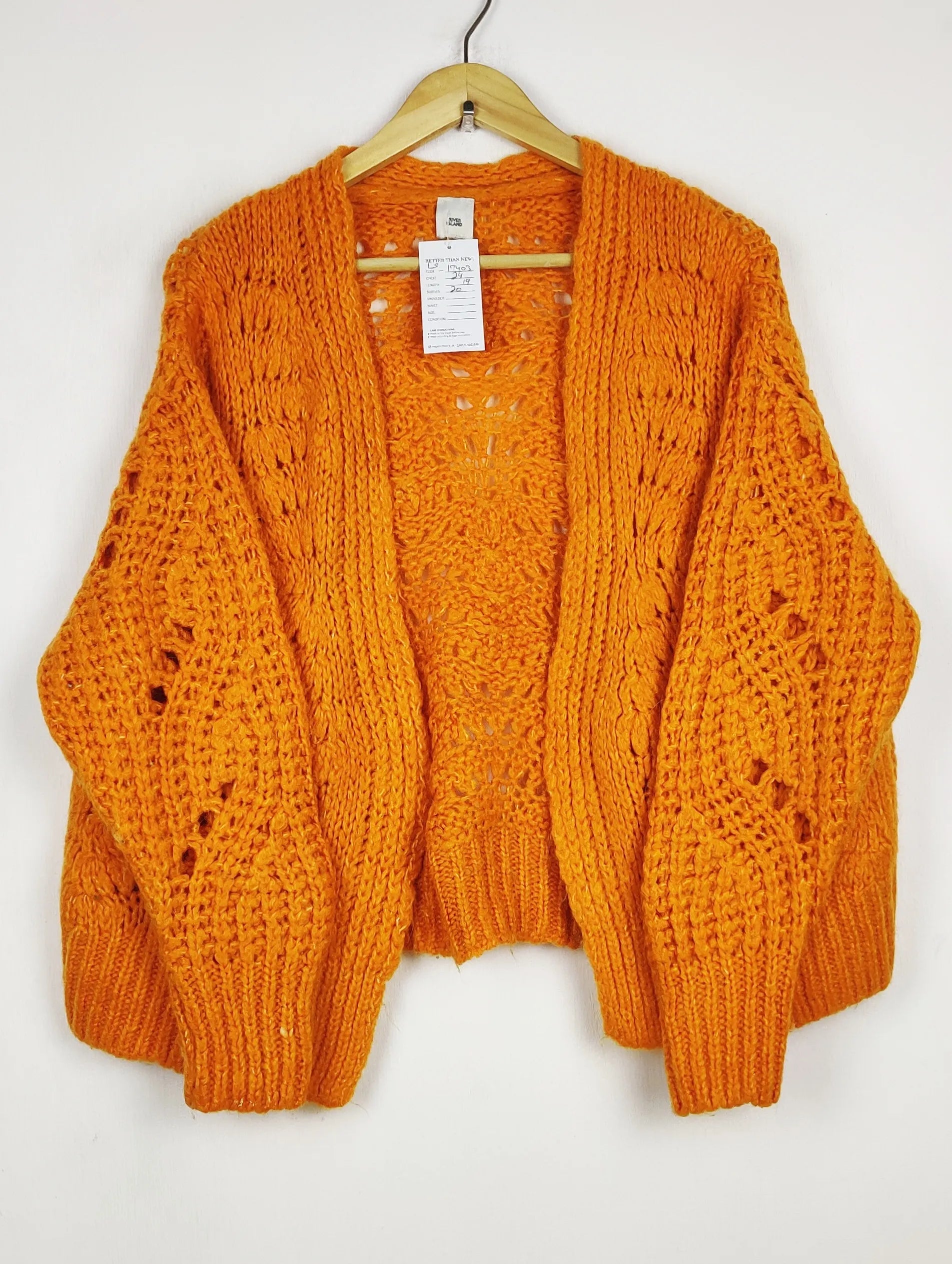 Buy online pre-used pre-loved 100% authentic & Original branded River Island (LS-17403) available in Pakistan. Top international brands avilable.
