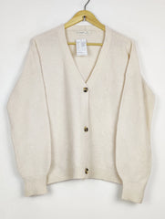 Buy online pre-used pre-loved 100% authentic & Original branded Primark (LS-17406) available in Pakistan. Top international brands avilable.