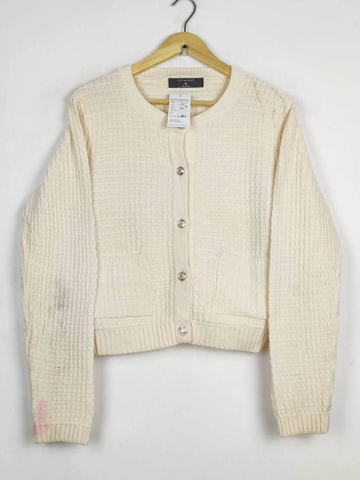 Buy online pre-used pre-loved 100% authentic & Original branded Primark (LS-17410) available in Pakistan. Top international brands avilable.