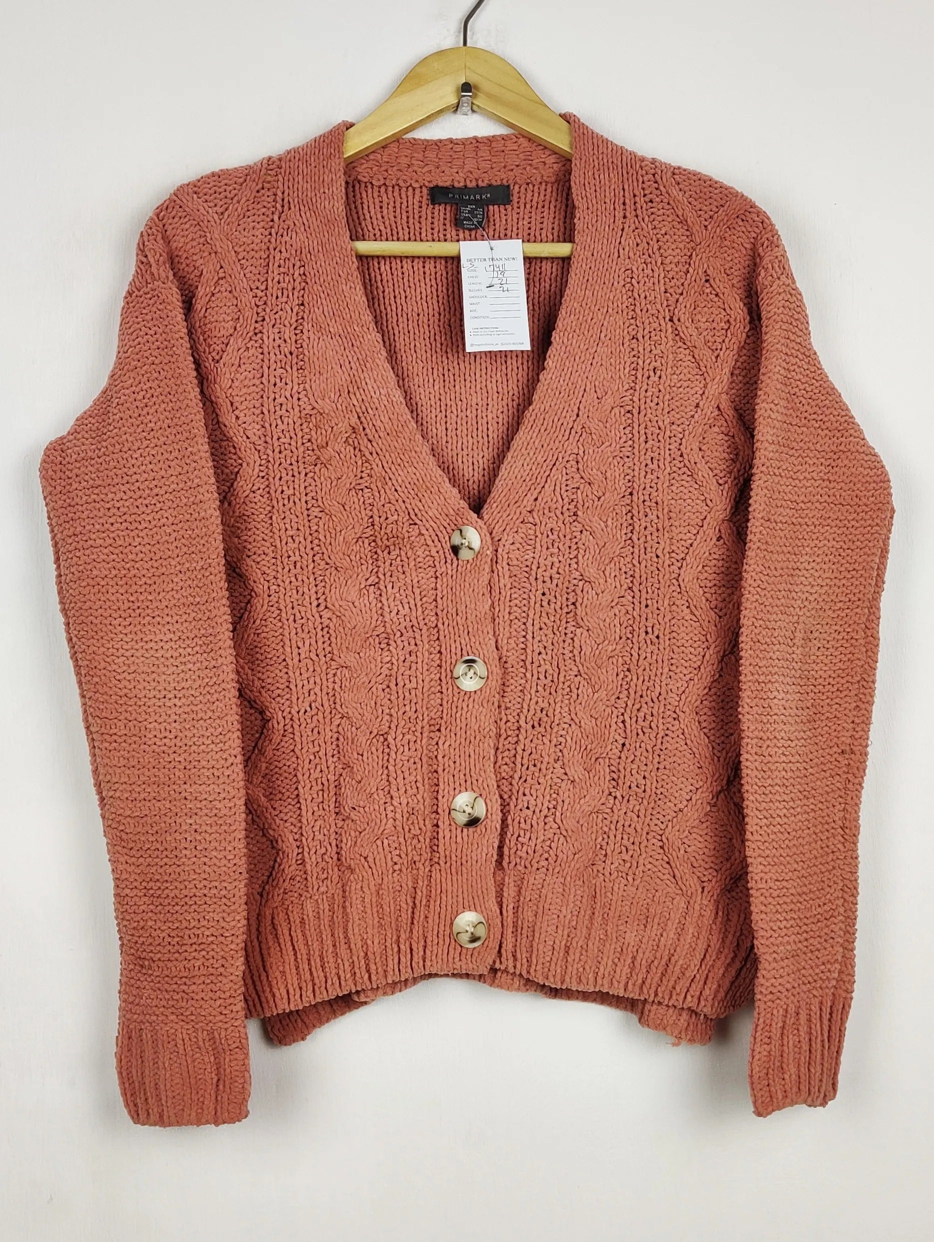 Buy online pre-used pre-loved 100% authentic & Original branded Primark (LS-17411) available in Pakistan. Top international brands avilable.