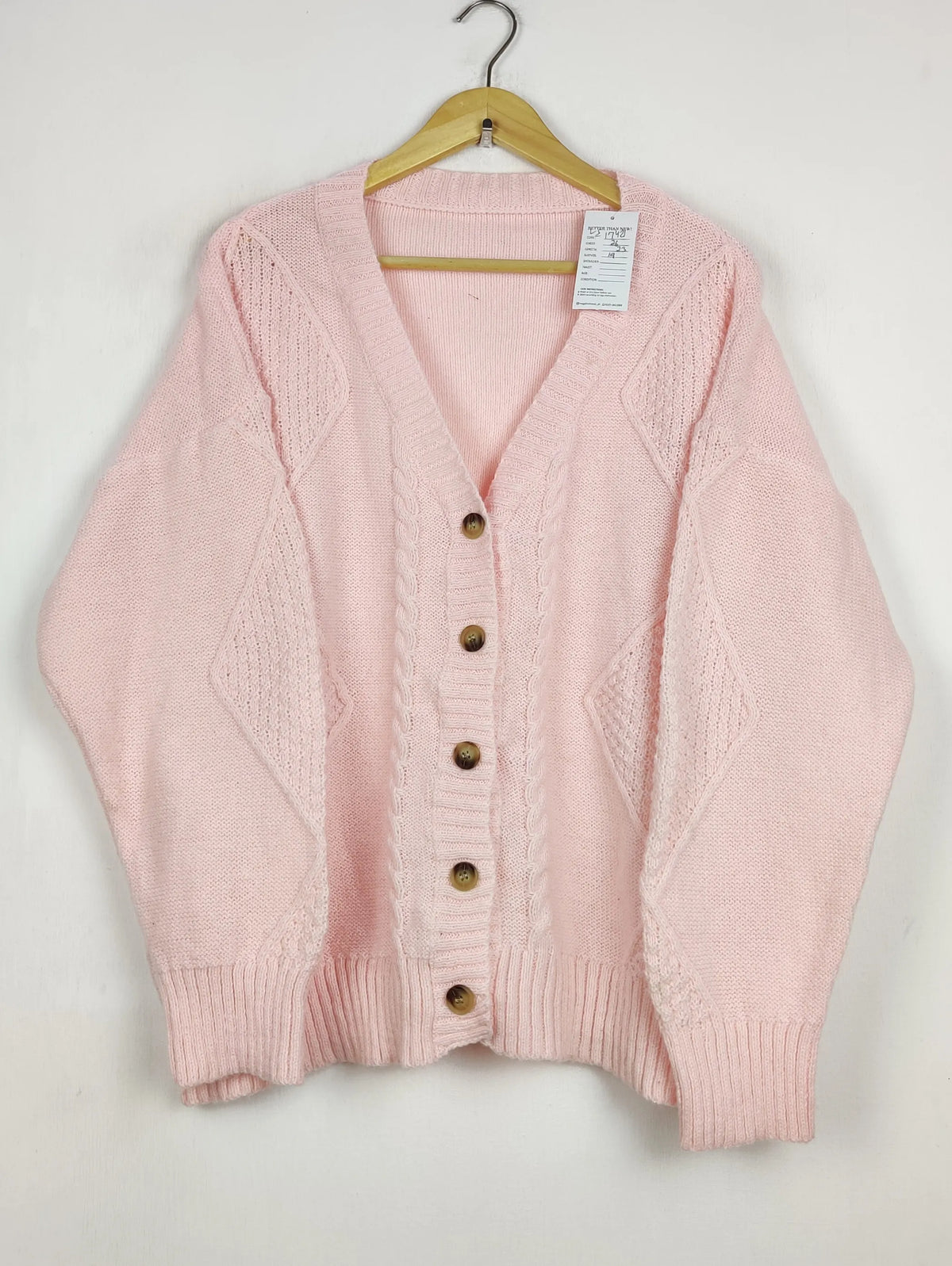Buy online pre-used pre-loved 100% authentic & Original branded Unknown Brand (LS-17421) available in Pakistan. Top international brands avilable.