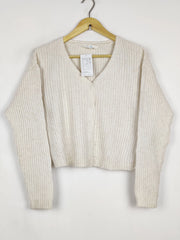 Buy online pre-used pre-loved 100% authentic & Original branded Primark (LS-17438) available in Pakistan. Top international brands avilable.
