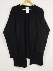 Buy online pre-used pre-loved 100% authentic & Original branded Unknown Brand (LS-17442) available in Pakistan. Top international brands avilable.