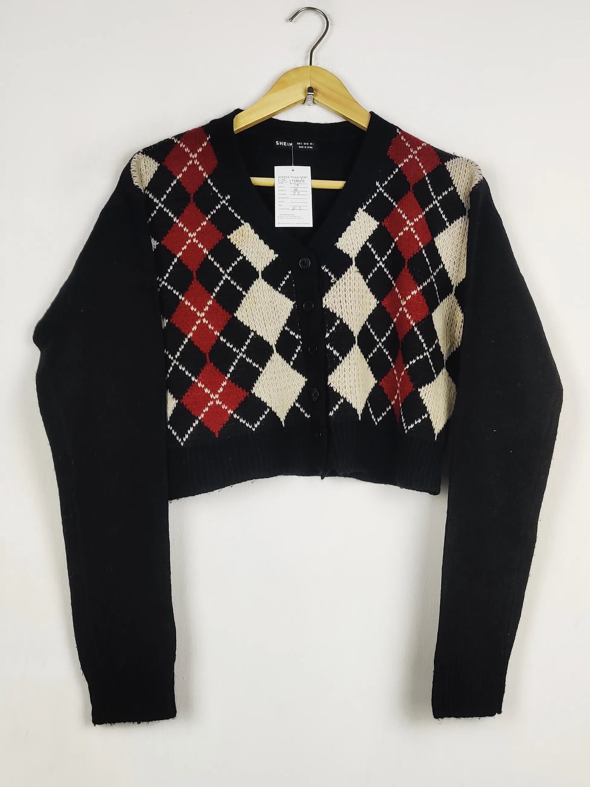 Buy online pre-used pre-loved 100% authentic & Original branded Shein (LS-17444) available in Pakistan. Top international brands avilable.